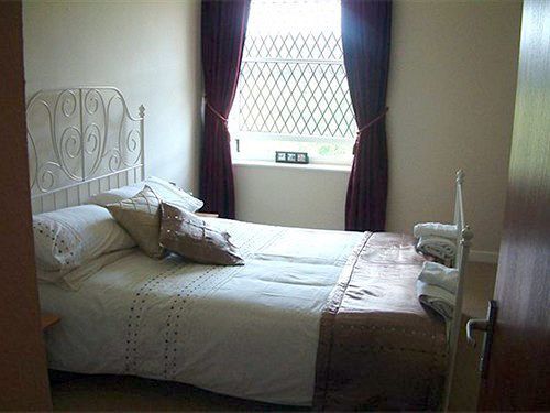 Hotel The Royal Oak à Lydney Extérieur photo